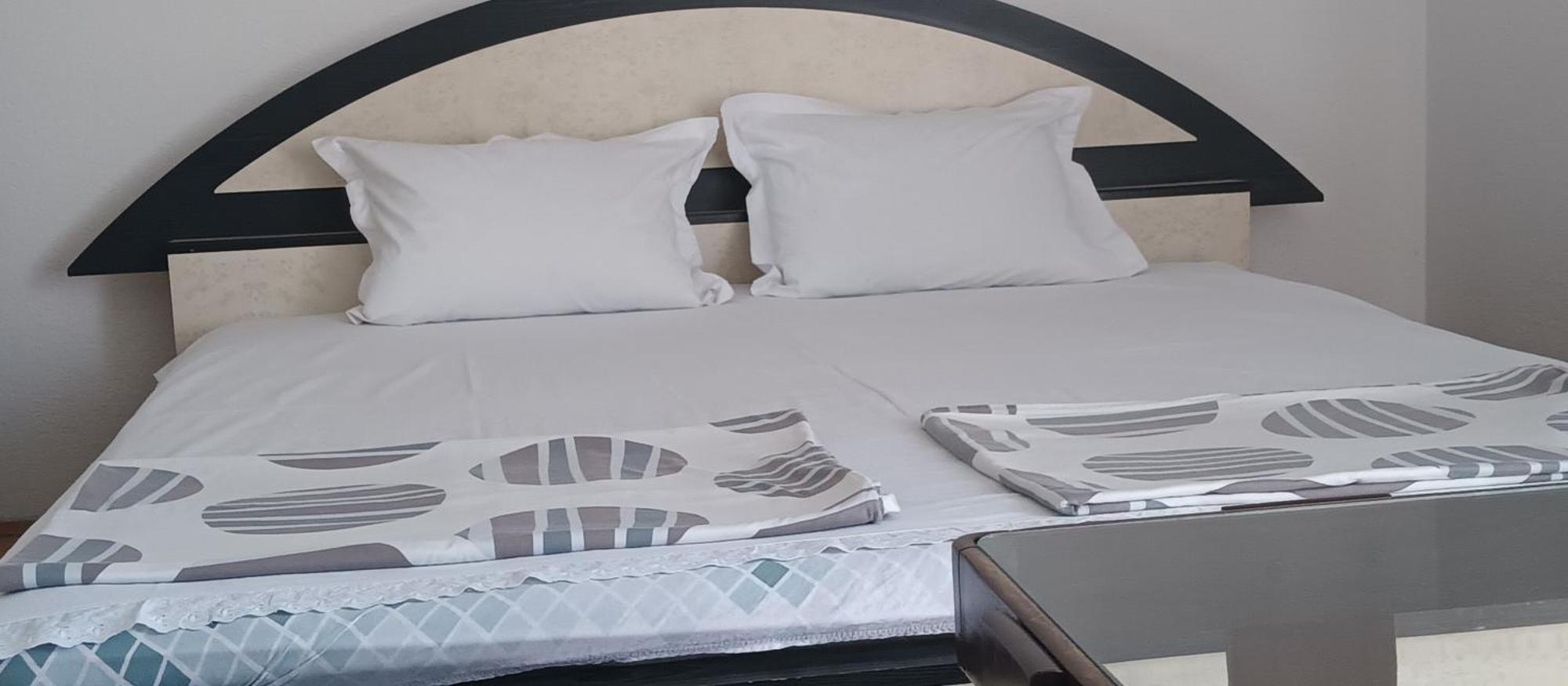 Julija Guest House โอครีด ภายนอก รูปภาพ